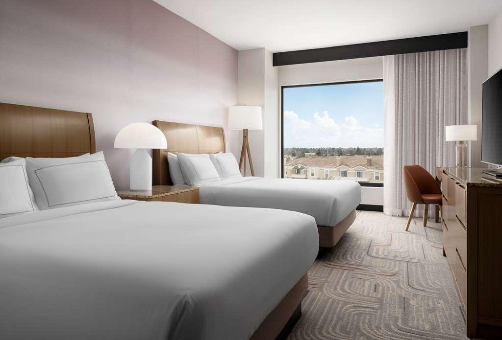 Hotel Zessa Orange County Airport, A Doubletree By Hilton Santa Ana Quarto foto